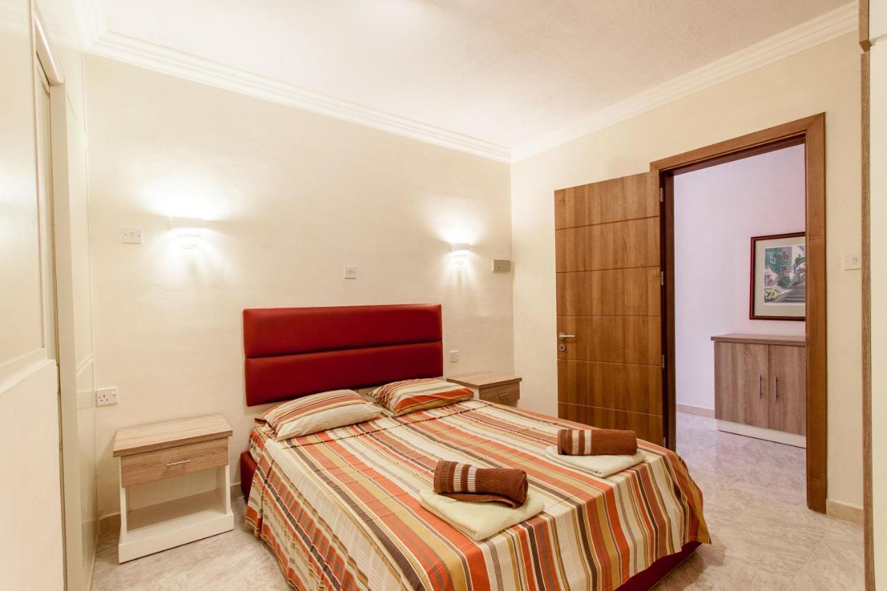 Pool And Sea Merill Apartments - Happy Rentals Mellieħa Dış mekan fotoğraf
