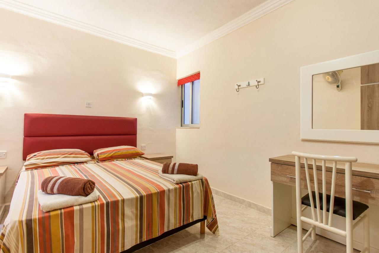 Pool And Sea Merill Apartments - Happy Rentals Mellieħa Dış mekan fotoğraf